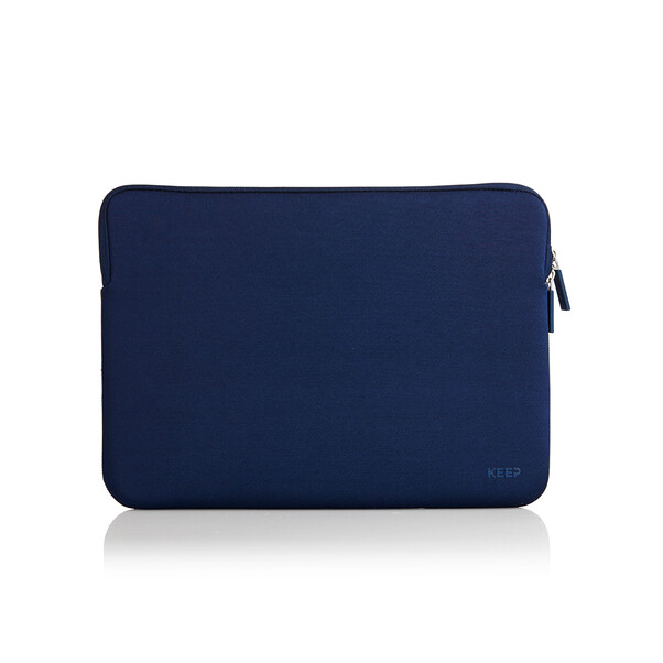 Sie sehen das Produktbild 01 von KEEP/TRUNK Neopren Sleeve für MacBook Pro (2021) 14", navyblau KEEP/TRUNK Neopren Sleeve für MacBook Pro (2021) 14", navyblau