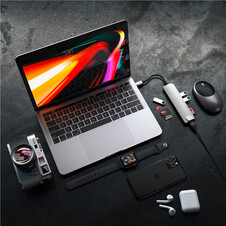 Sie sehen das Produktbild 04 von Satechi Type-C Multi-Port 4K, Ethernet Slim Hub, silber Satechi Type-C Multi-Port 4K, Ethernet Slim Hub, silber