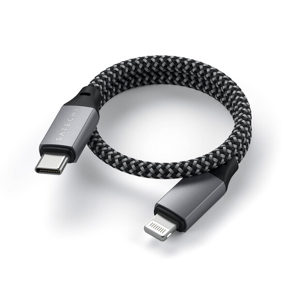 Sie sehen das Produktbild 03 von Satechi Type-C zu Lightning Kabel 25cm, space grau Satechi Type-C zu Lightning Kabel 25cm, space grau