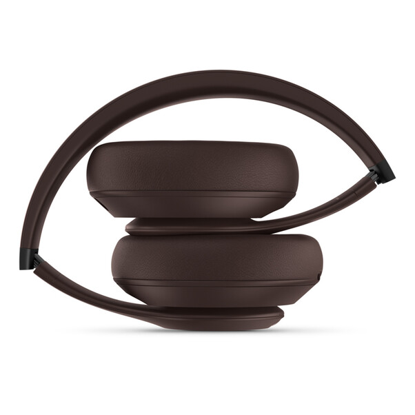 Beats Studio Pro Wireless Headphones, braun