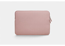 Sie sehen das Produktbild 02 von Trunk Neopren Sleeve für MacBook Air & MacBook Pro 13", warm rose Trunk Neopren Sleeve für MacBook Air & MacBook Pro 13", warm rose