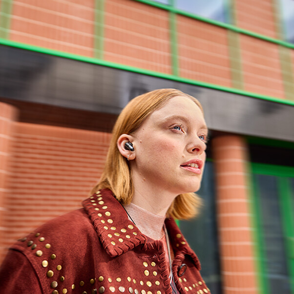 Sie sehen das Produktbild 09 von JBL Live Flex 3, kabelloser In-Ear Kopfhörer, silber JBL Live Flex 3, kabelloser In-Ear Kopfhörer, silber