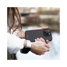 Sie sehen das Produktbild 06 von Vonmählen Silikon-Case für iPhone 16 Pro Max, schwarz Vonmählen Silikon-Case für iPhone 16 Pro Max, schwarz