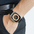Sie sehen das Produktbild 04 von Vonmählen Woven-Armband für Apple Watch 42/44/45/49 mm, schwarz Vonmählen Woven-Armband für Apple Watch 42/44/45/49 mm, schwarz