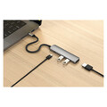 Sie sehen das Produktbild 04 von Satechi USB-C 4-in-1 Slim Multiport Adapter 4K, space grau Satechi USB-C 4-in-1 Slim Multiport Adapter 4K, space grau