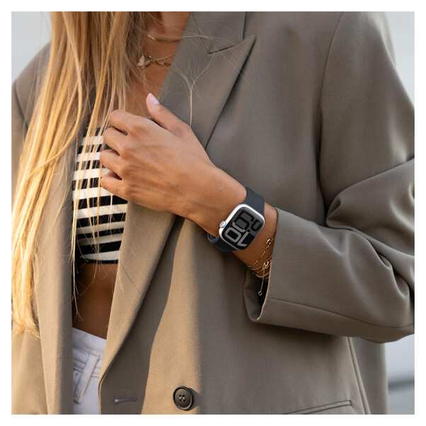 Sie sehen das Produktbild 04 von Vonmählen Classic 2 Silikonarmband für Apple Watch (38 / 40 / 41 mm), dunkelblau Vonmählen Classic 2 Silikonarmband für Apple Watch (38 / 40 / 41 mm), dunkelblau