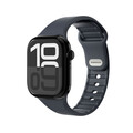Sie sehen das Produktbild 02 von Vonmählen Classic 2 Silikonarmband für Apple Watch (42 / 44 / 45 / 49 mm), dunkelblau Vonmählen Classic 2 Silikonarmband für Apple Watch (42 / 44 / 45 / 49 mm), dunkelblau