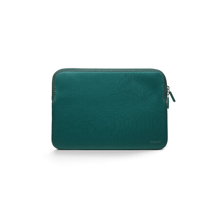Sie sehen das Produktbild 01 von Trunk Neopren Sleeve für MacBook Air (2022/2024) 13", grün Trunk Neopren Sleeve für MacBook Air (2022/2024) 13", grün