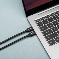 Sie sehen das Produktbild 02 von OWC Thunderbolt 5 Kabel, schwarz (0,8m) OWC Thunderbolt 5 Kabel, schwarz (0,8m)