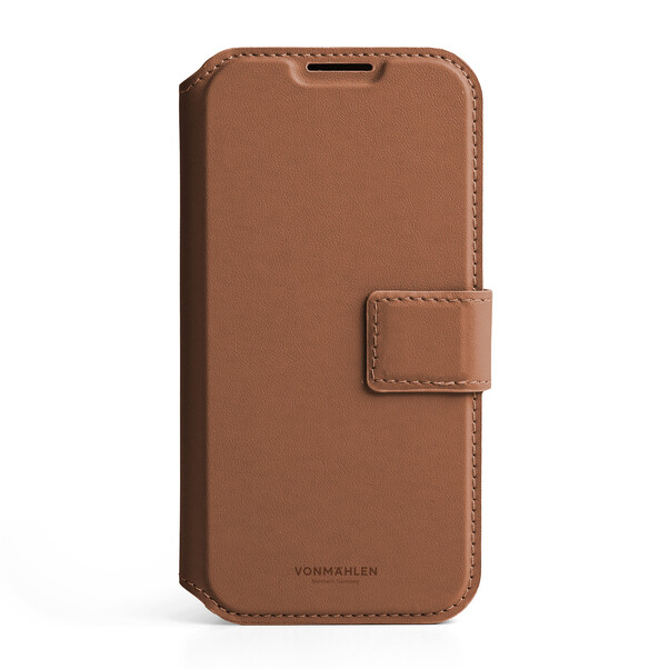 Sie sehen das Produktbild 03 von Vonmählen Kunstleder-Folio für iPhone 17 Pro, braun Vonmählen Kunstleder-Folio für iPhone 17 Pro, braun