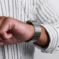 Sie sehen das Produktbild 04 von Vonmählen Edelstahl Gliederarmband Pro für Apple Watch 44/45/46/49mm, wüstensand Vonmählen Edelstahl Gliederarmband Pro für Apple Watch 44/45/46/49mm, wüstensand