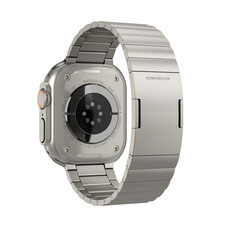 Sie sehen das Produktbild 02 von Vonmählen Titan Gliederarmband Pro für Apple Watch 44/45/46/49mm, beige Vonmählen Titan Gliederarmband Pro für Apple Watch 44/45/46/49mm, beige