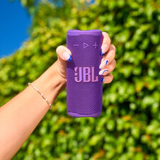 Sie sehen das Produktbild 06 von JBL Grip, kompakter Bluetooth-Lautsprecher, lila JBL Grip, kompakter Bluetooth-Lautsprecher, lila