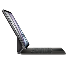 Sie sehen das Produktbild 04 von Magic Keyboard für das 13" iPad Air (M3) – Englisch (International) - Schwarz Magic Keyboard für das 13" iPad Air (M3) – Englisch (International) - Schwarz