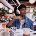 Sie sehen das Produktbild 06 von JBL Live 780NC, Over-Ear Bluetooth Kopfhörer, weiß JBL Live 780NC, Over-Ear Bluetooth Kopfhörer, weiß