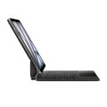 Sie sehen das Produktbild 04 von Magic Keyboard für das 11" iPad Air (M3) – Englisch (International) - Schwarz Magic Keyboard für das 11" iPad Air (M3) – Englisch (International) - Schwarz